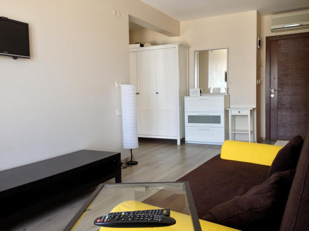 Nemrut Bay Otel Yenifoca Værelse billede